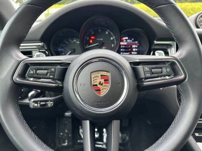 2025 Porsche Macan AWD