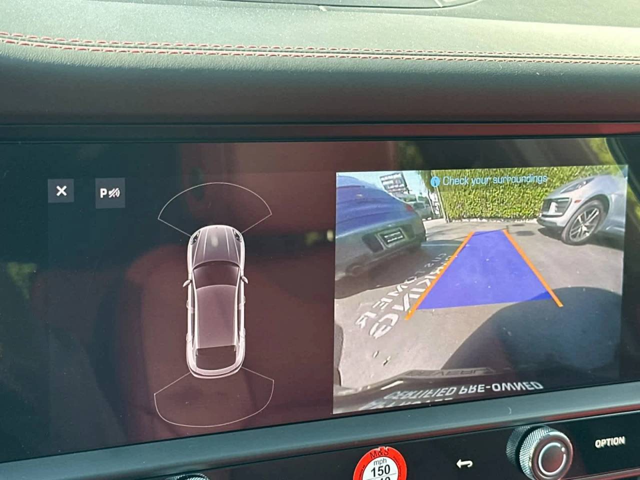 2025 Porsche Macan AWD