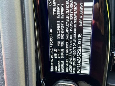 2025 Porsche Macan AWD