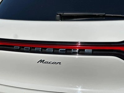 2025 Porsche Macan Base