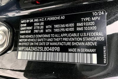 2025 Porsche Macan AWD