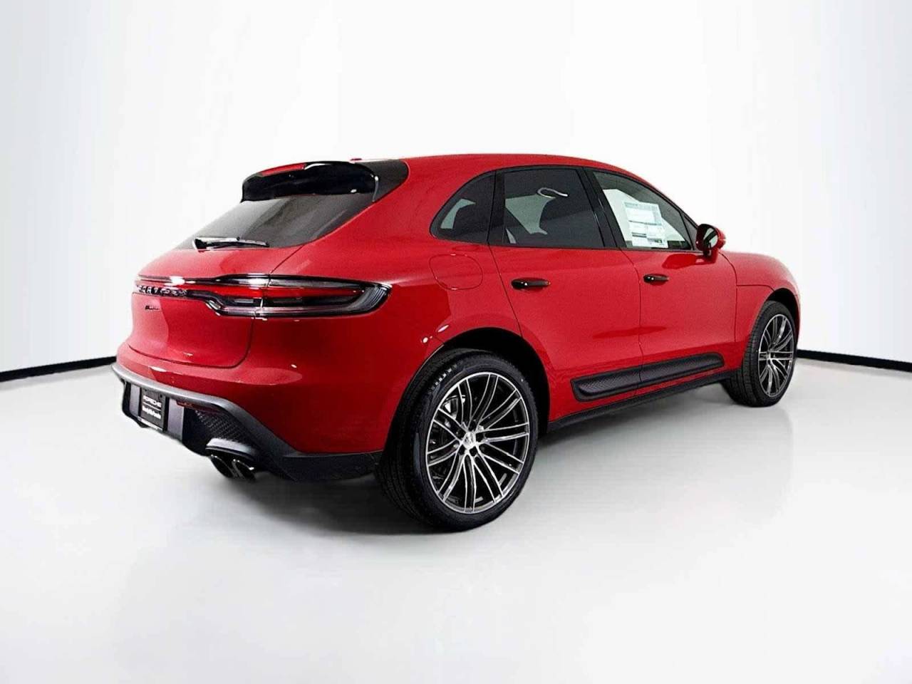 2025 Porsche Macan AWD