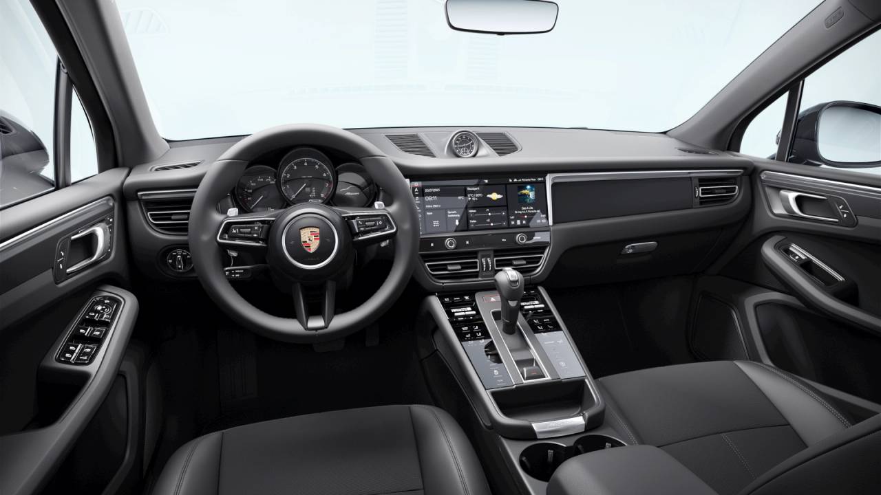 2025 Porsche Macan Base