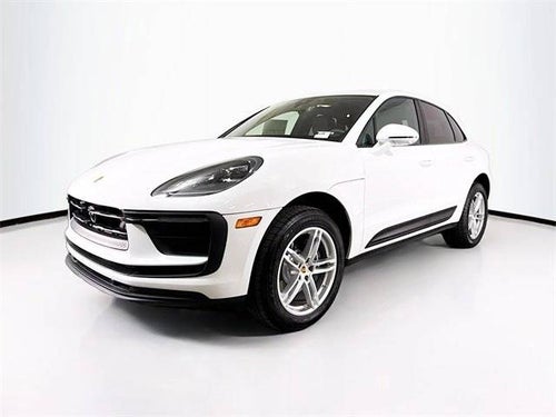 2025 Porsche Macan Base