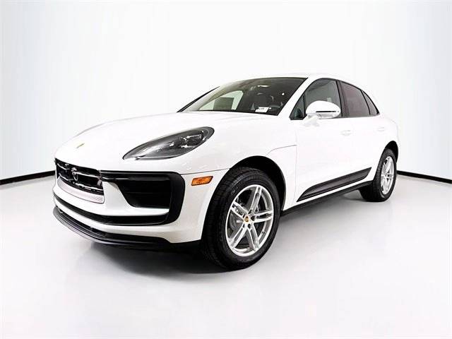 2025 Porsche Macan Base