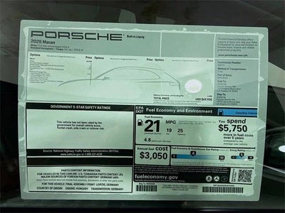 2025 Porsche Macan Base