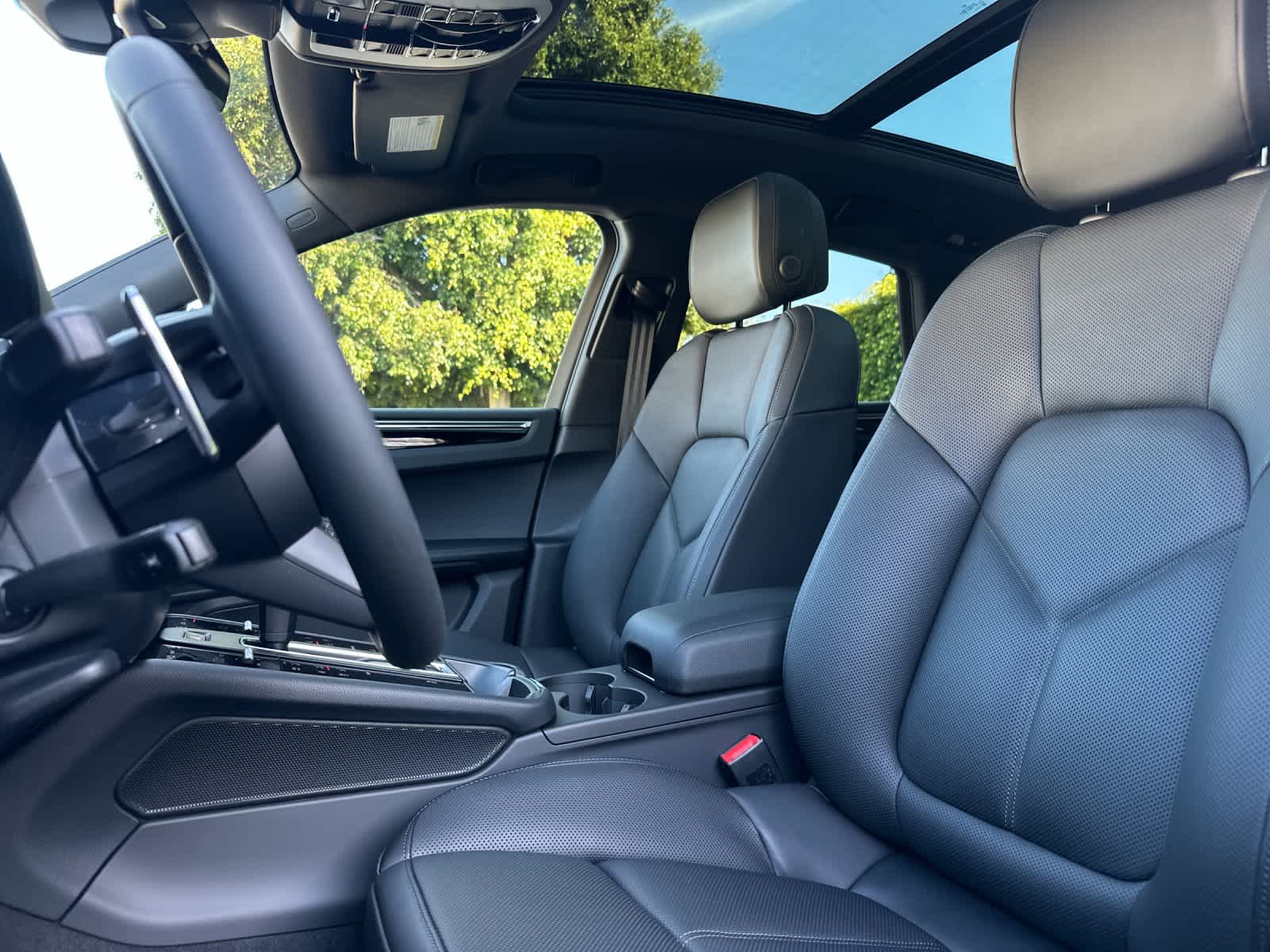 2025 Porsche Macan Macan