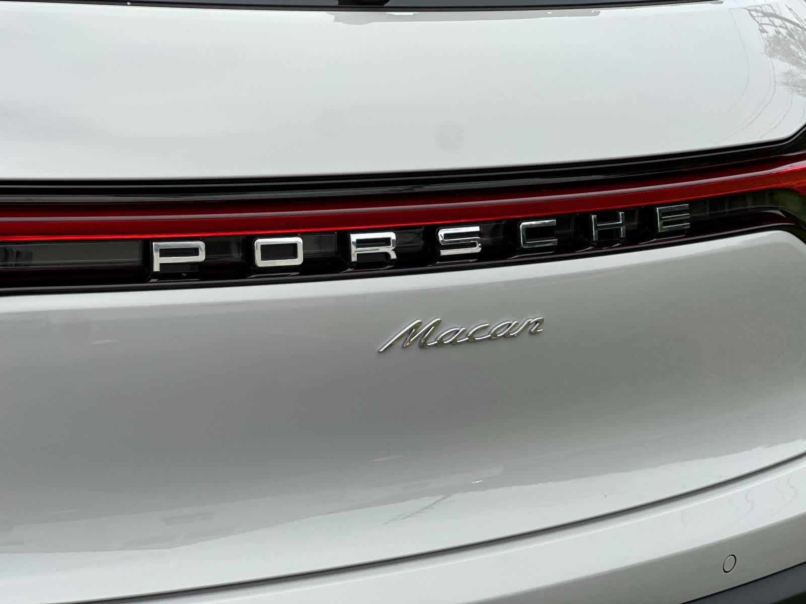 2026 Porsche Macan Macan