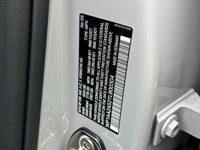 2026 Porsche Macan Macan