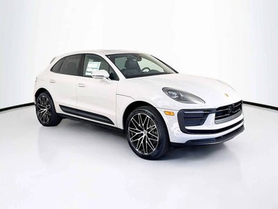 2026 Porsche Macan Base