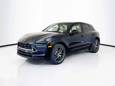 2026 Porsche Macan AWD