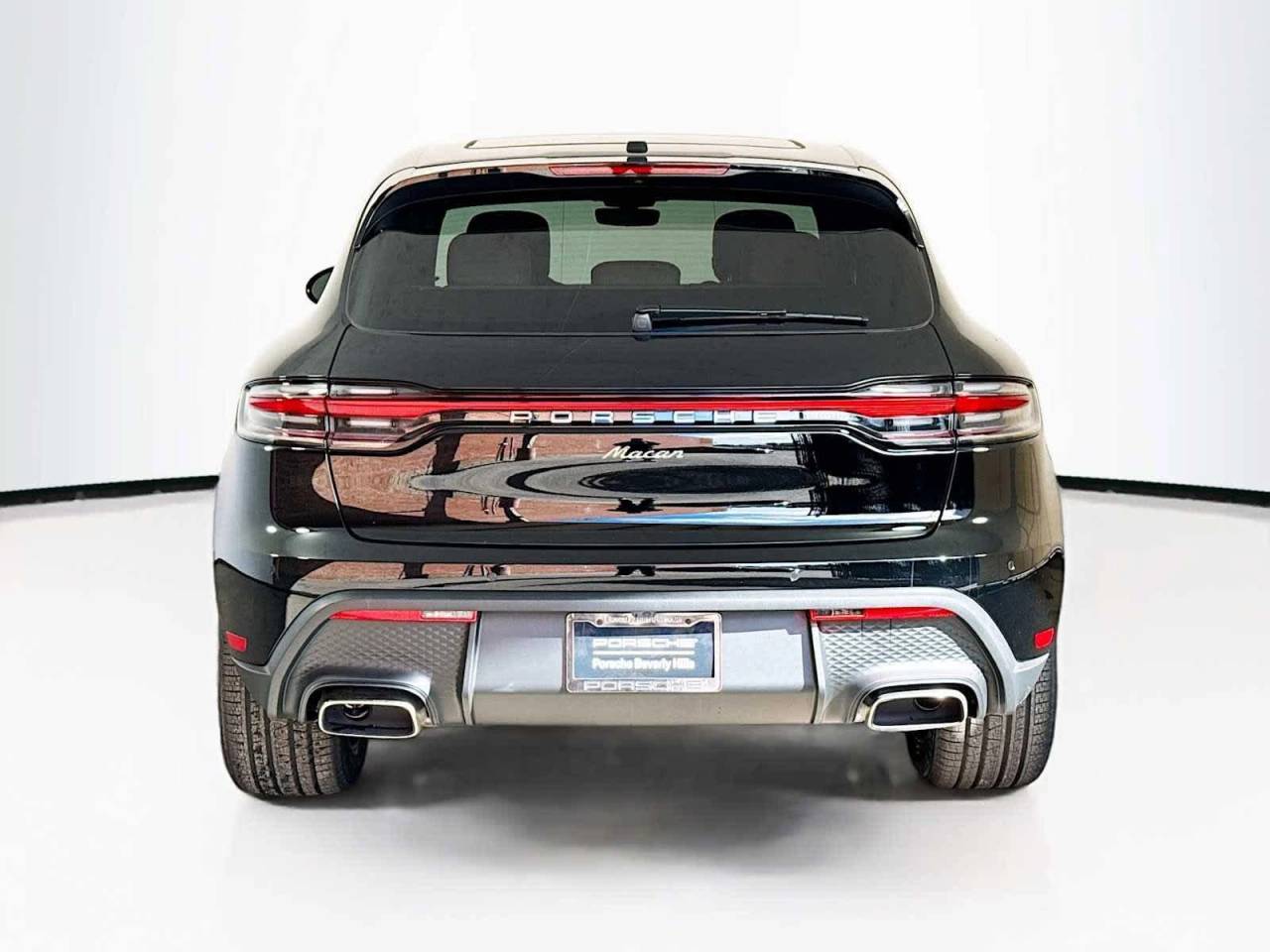 2026 Porsche Macan AWD