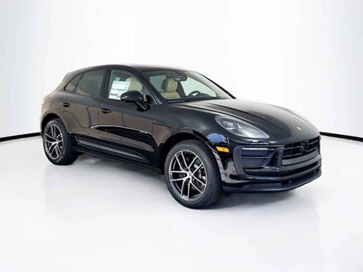 2026 Porsche Macan AWD