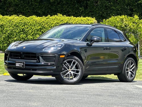 2026 Porsche Macan Base