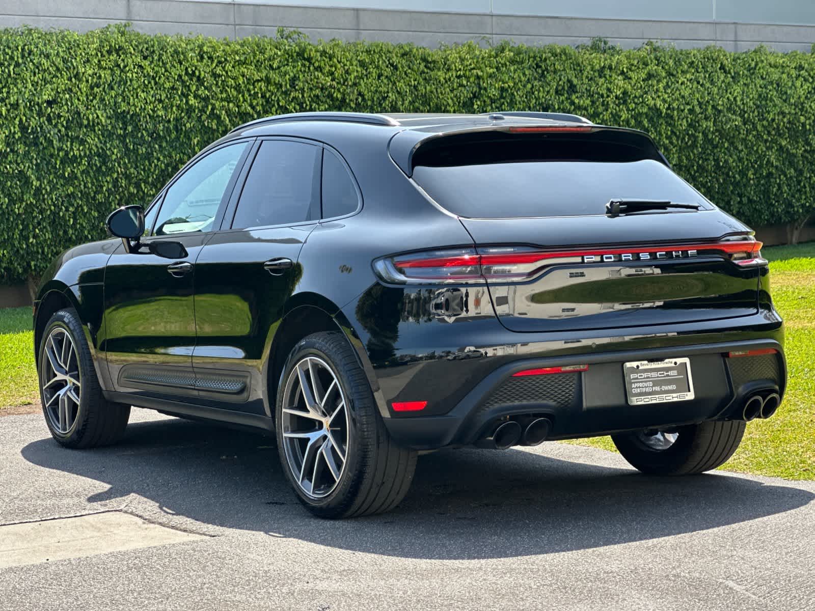 2026 Porsche Macan Macan