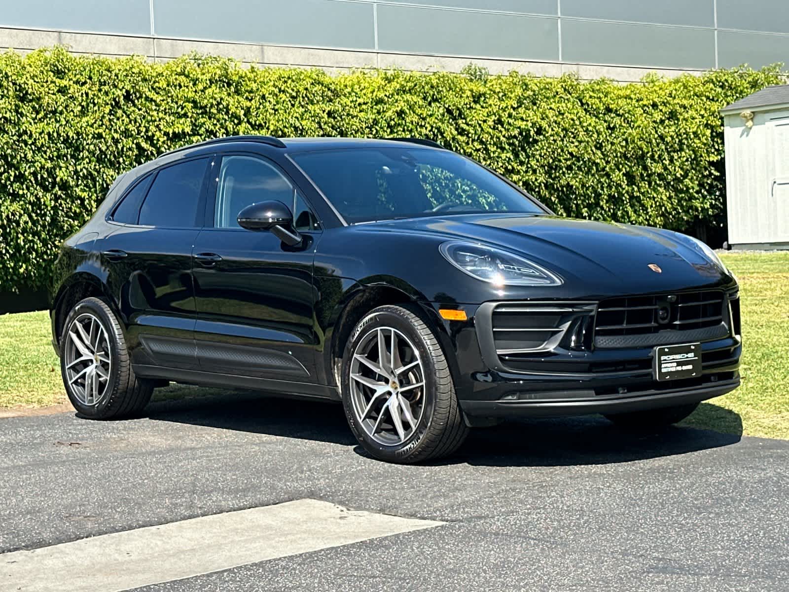 2026 Porsche Macan Macan