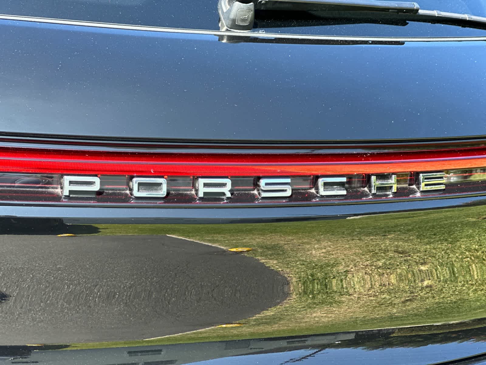 2026 Porsche Macan Macan
