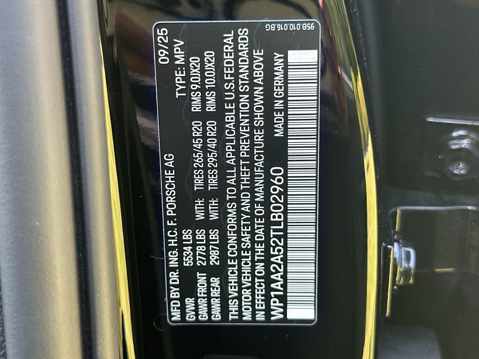 2026 Porsche Macan Macan