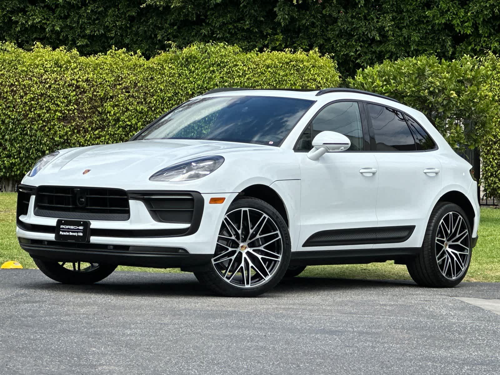 2026 Porsche Macan Macan