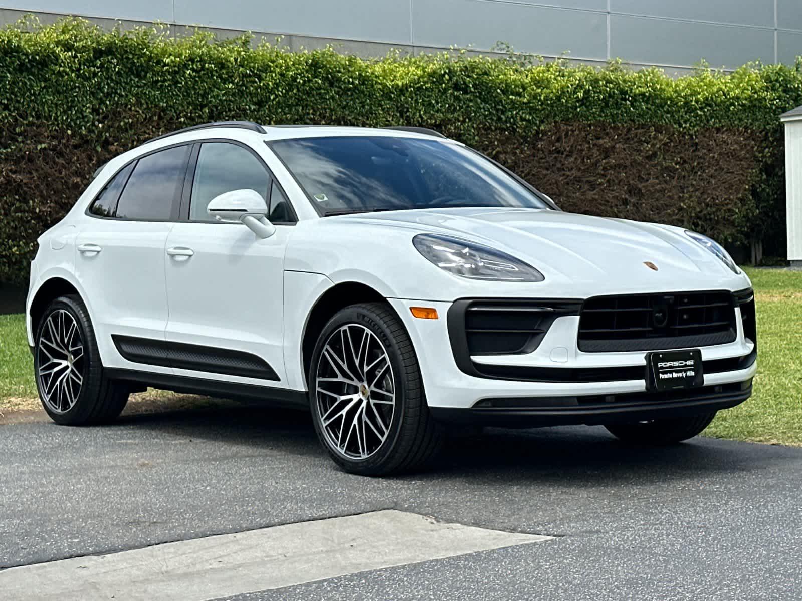 2026 Porsche Macan Macan