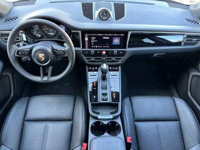 2026 Porsche Macan AWD