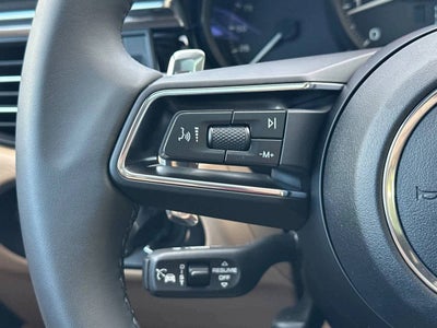 2026 Porsche Macan AWD