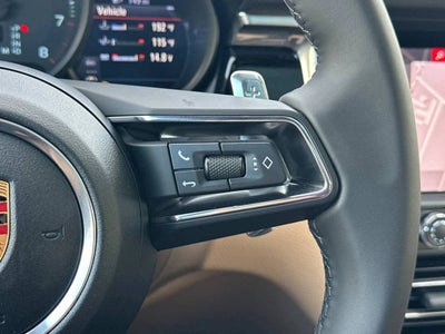 2026 Porsche Macan AWD