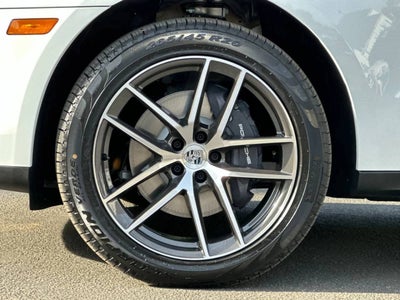 2026 Porsche Macan AWD