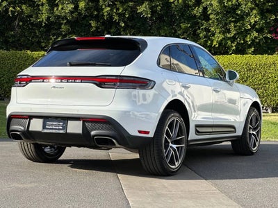2026 Porsche Macan AWD