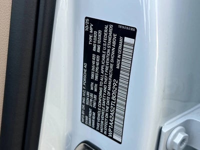 2026 Porsche Macan Macan