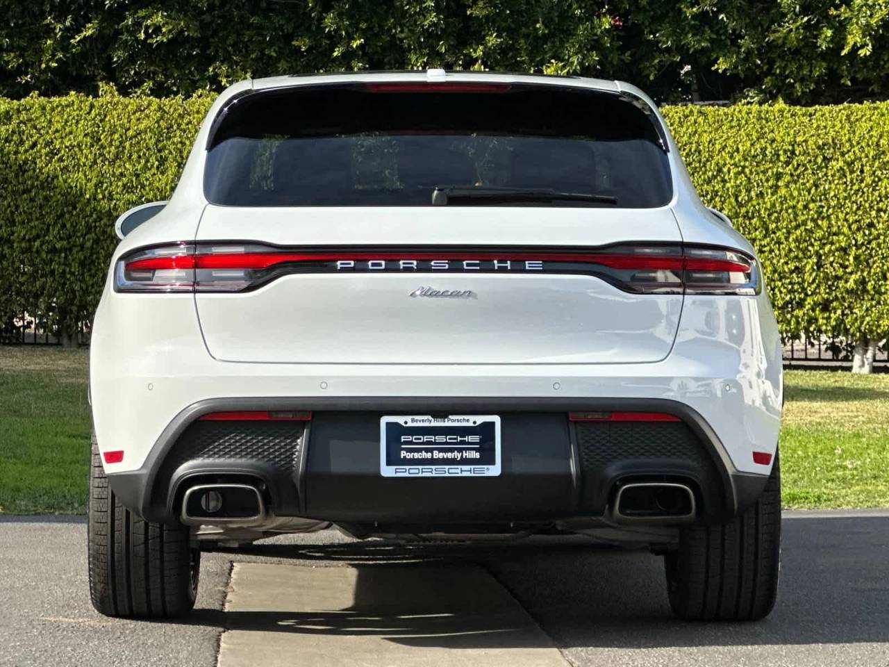 2026 Porsche Macan Macan