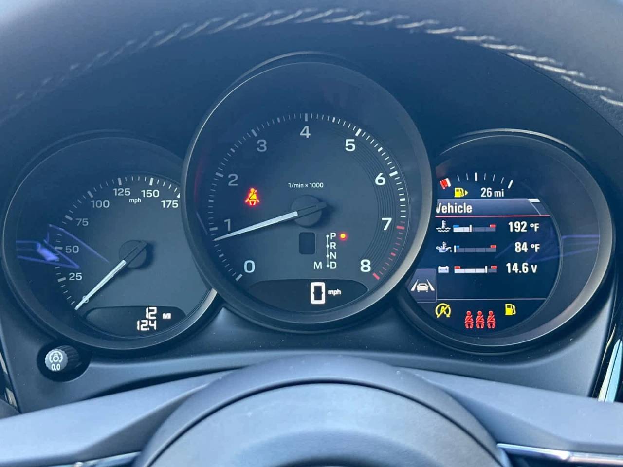 2026 Porsche Macan AWD