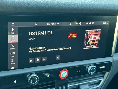 2026 Porsche Macan AWD