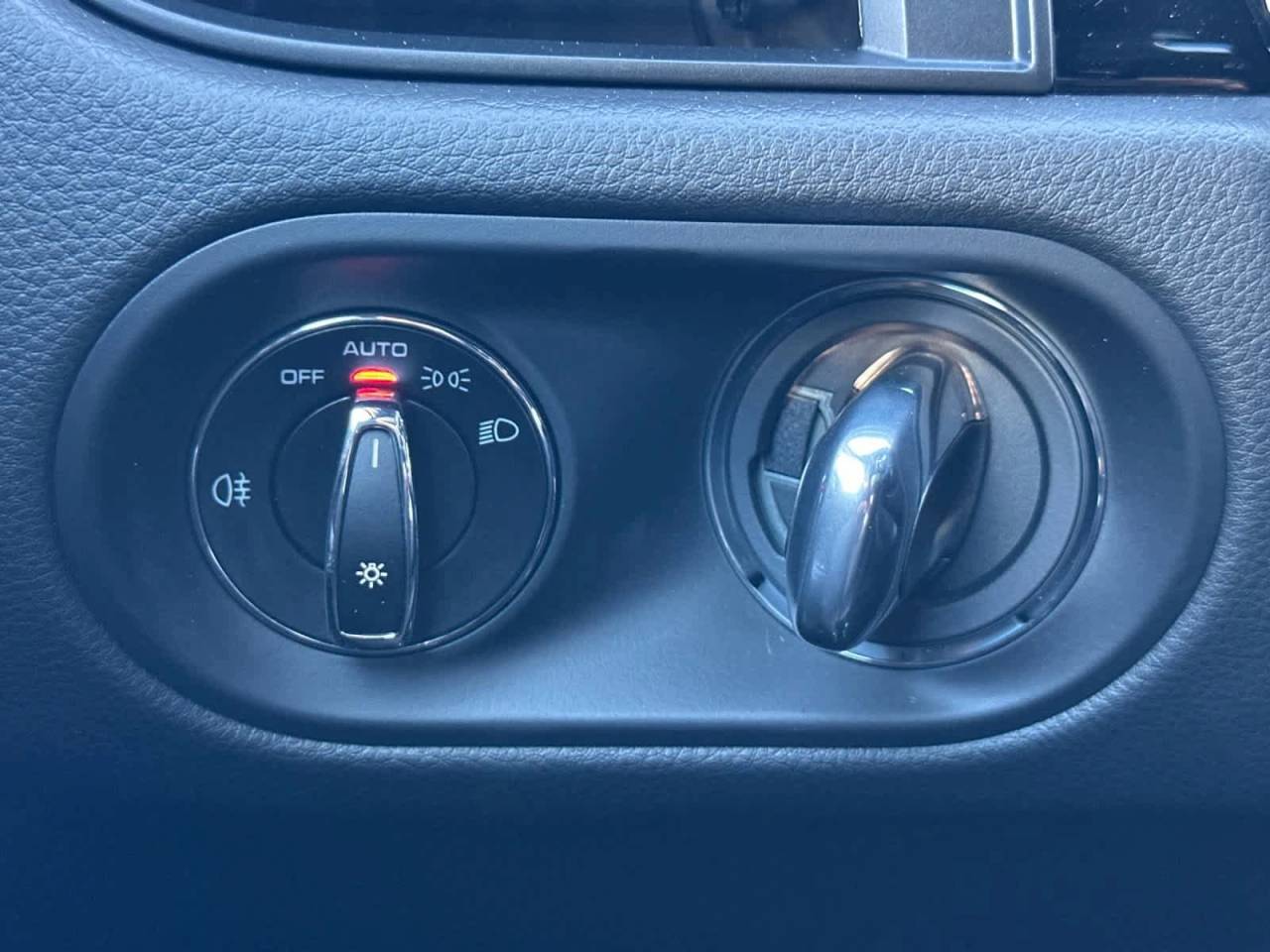 2026 Porsche Macan T