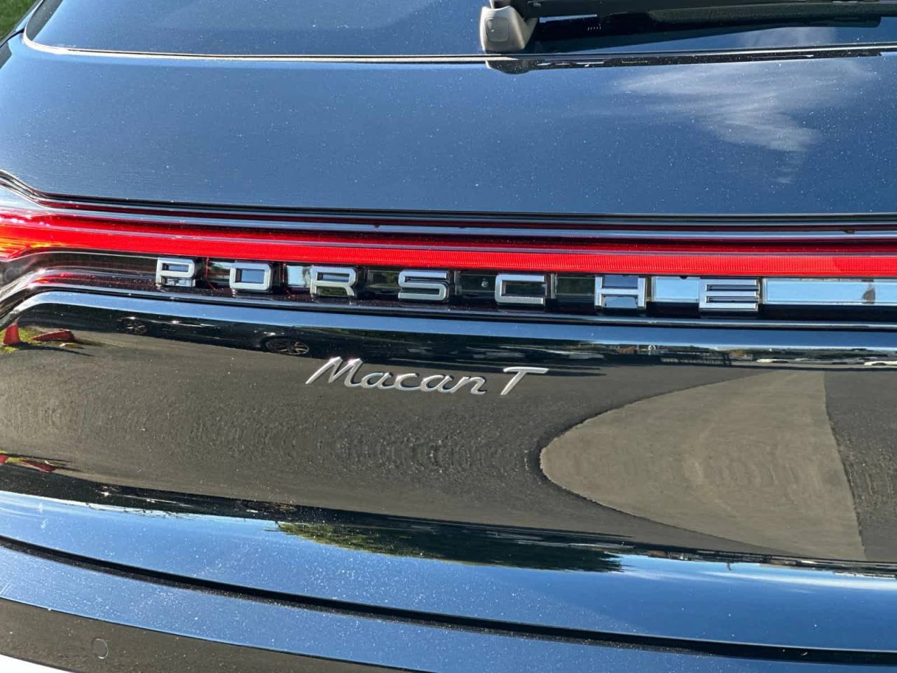 2026 Porsche Macan T