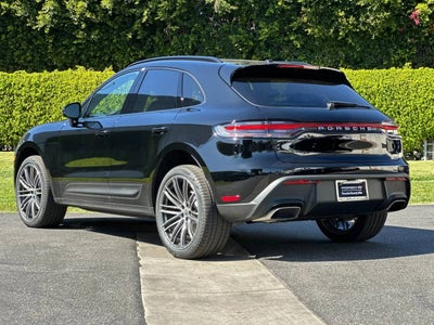 2026 Porsche Macan Macan