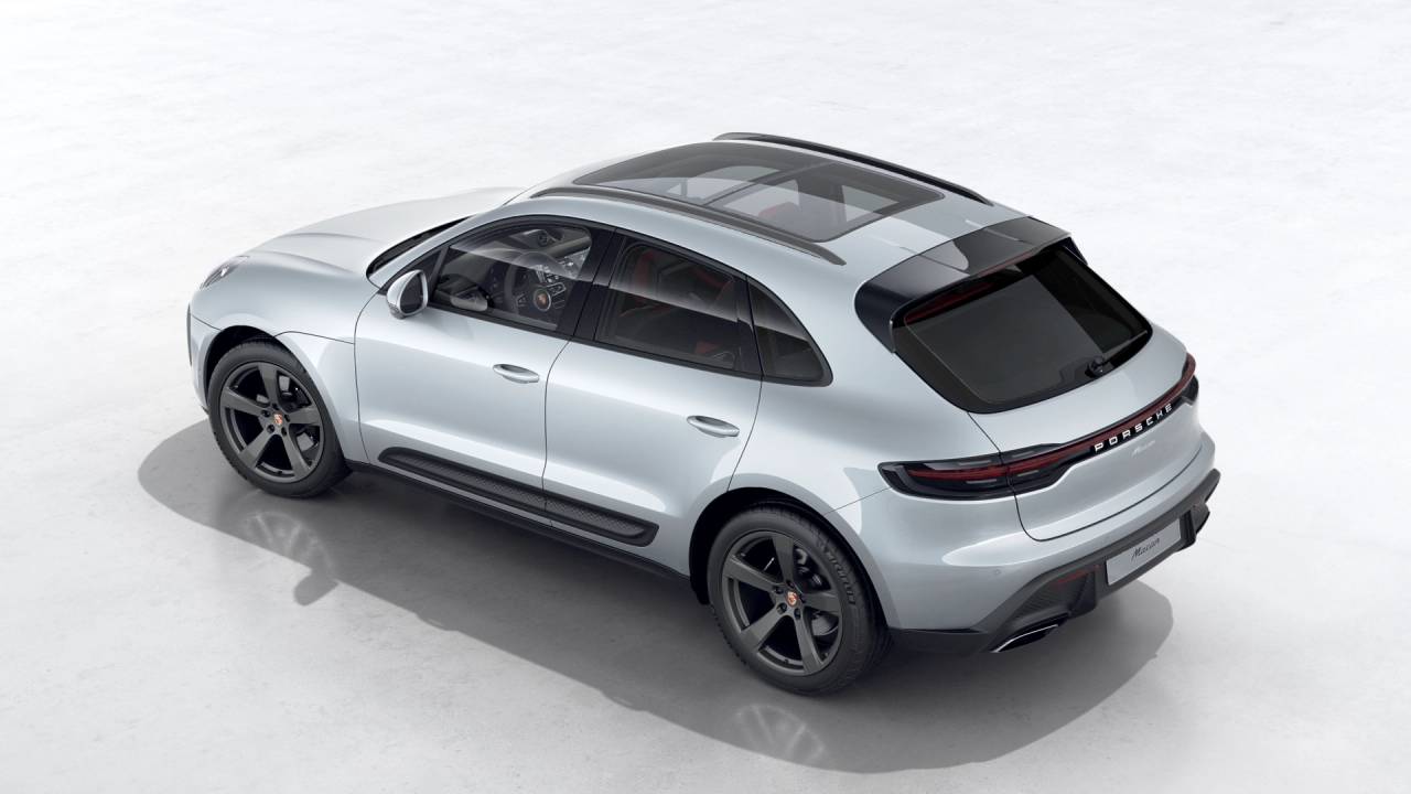 2026 Porsche Macan AWD