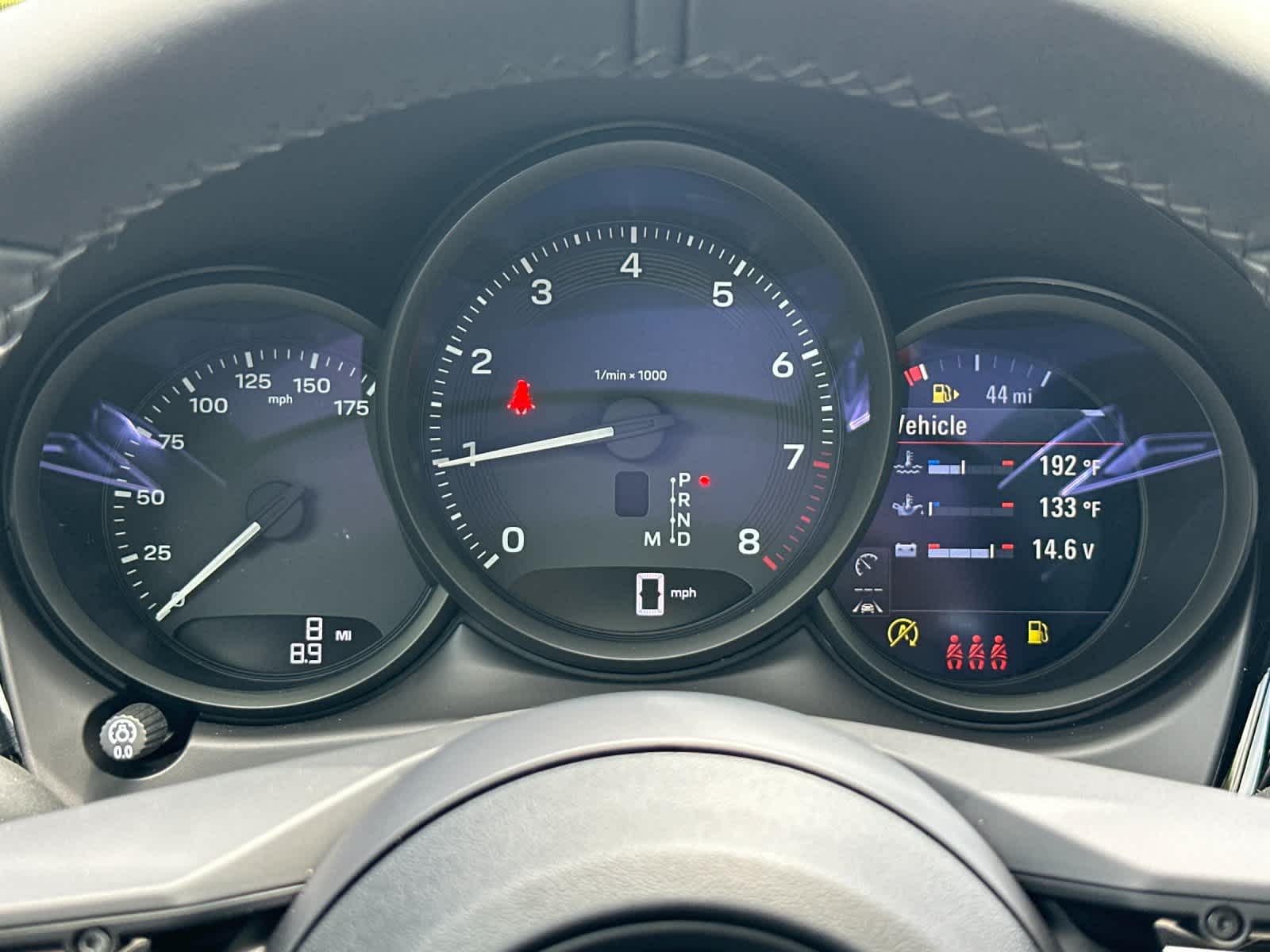 2026 Porsche Macan Base