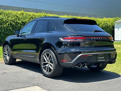 2026 Porsche Macan Macan