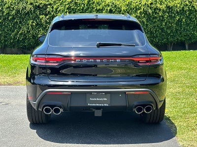 2026 Porsche Macan Macan