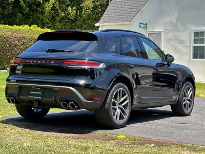 2026 Porsche Macan Macan
