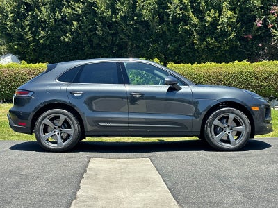 2026 Porsche Macan Macan