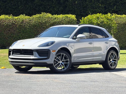 2026 Porsche Macan Macan