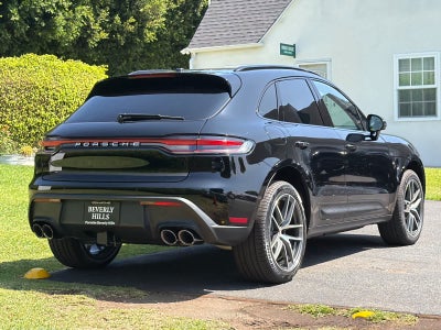 2026 Porsche Macan Macan