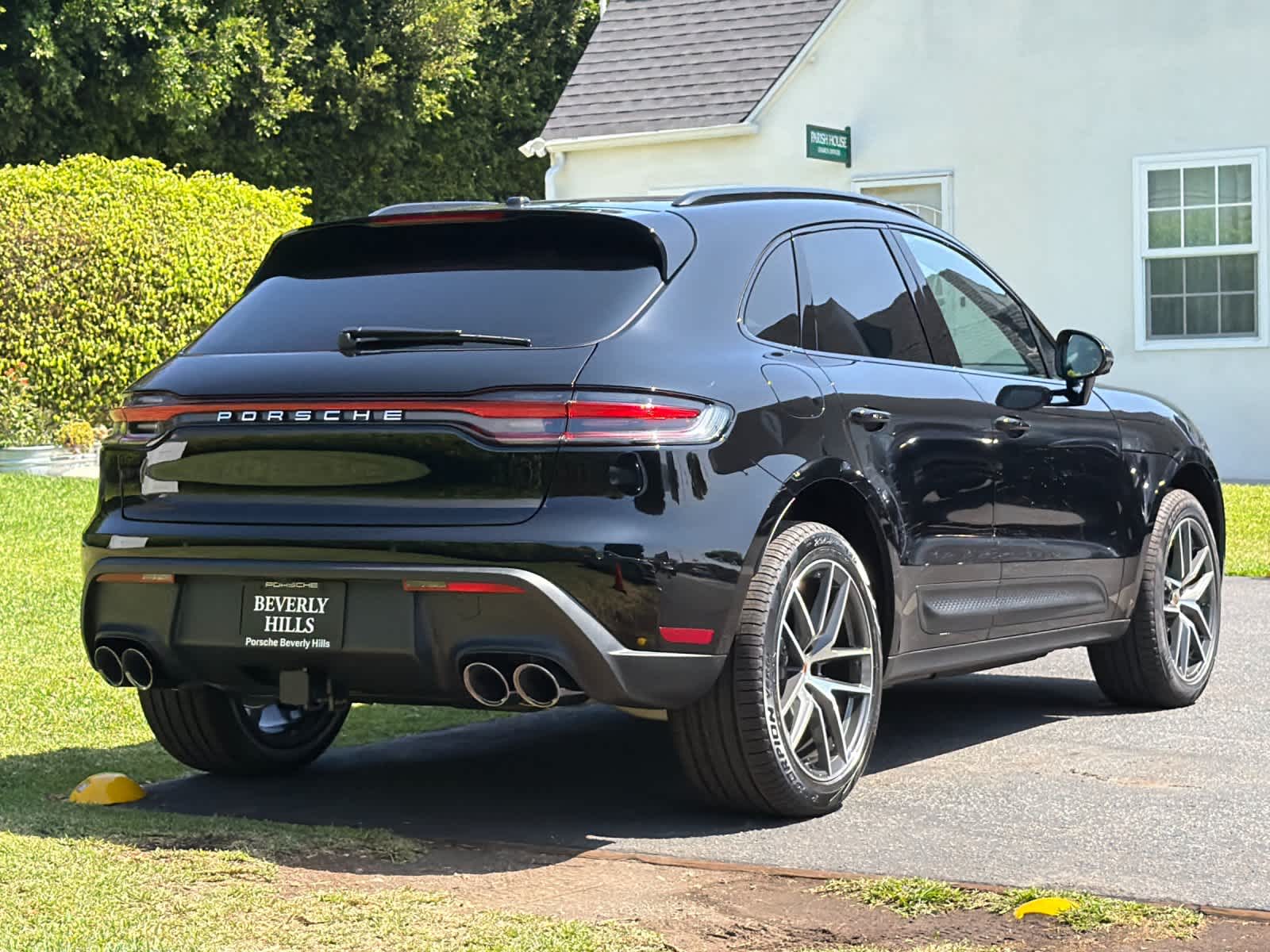 2026 Porsche Macan Macan