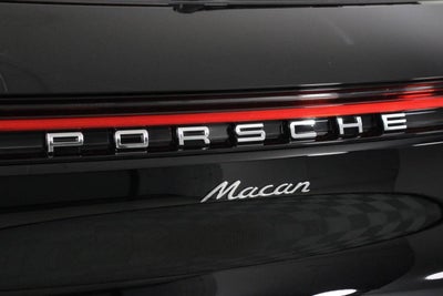 2026 Porsche Macan Macan
