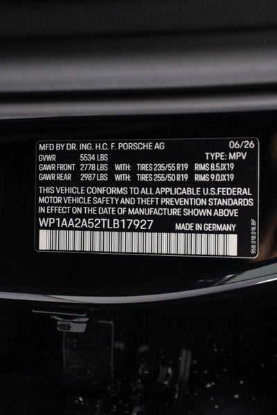 2026 Porsche Macan Macan