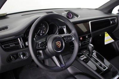 2026 Porsche Macan Macan