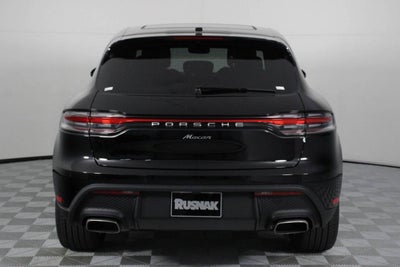 2026 Porsche Macan Macan