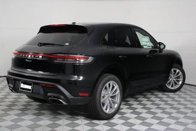 2026 Porsche Macan Macan